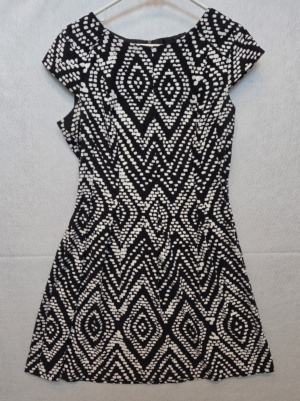 AB Studio Black and White Geometric Mini Dress